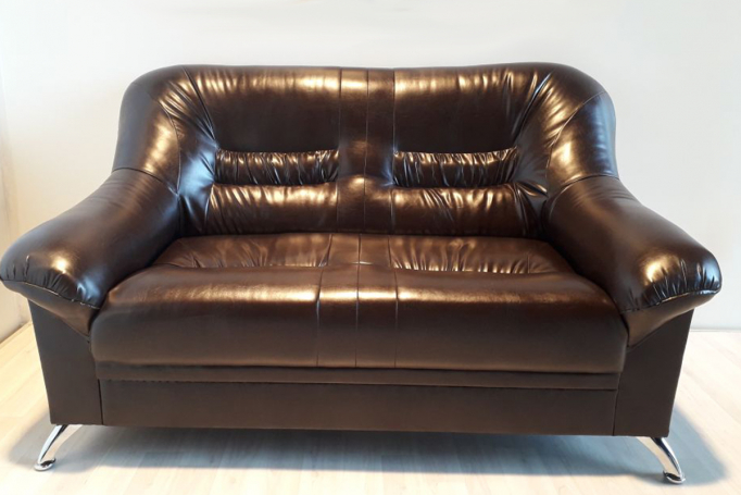 Диван двухместный "Карелия" экокожа, коричневый глянцевый